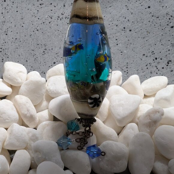 Vintage 90s Handmade Glass Lampwork Bead - Murano Glass - Fish Aquarium - Picture 3 of 6